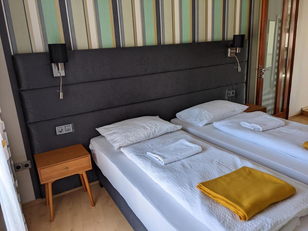 Minaret Apartman Эгер Экстерьер фото